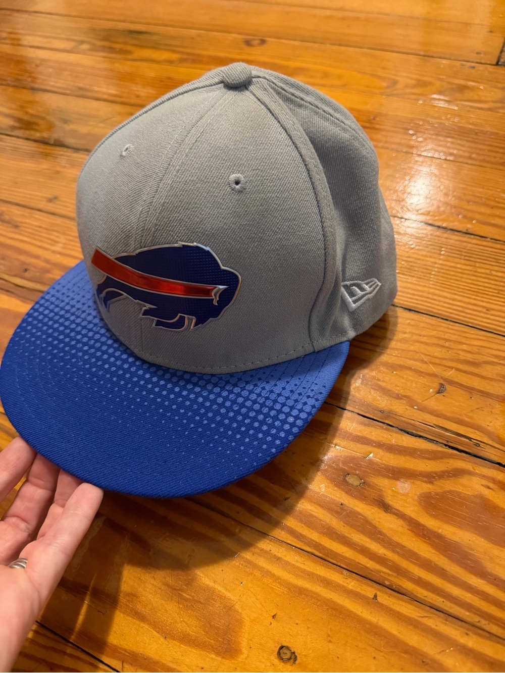 Buffalo Bills New Era 59FIFTY Fitted Hat Size 7 Gray Blue